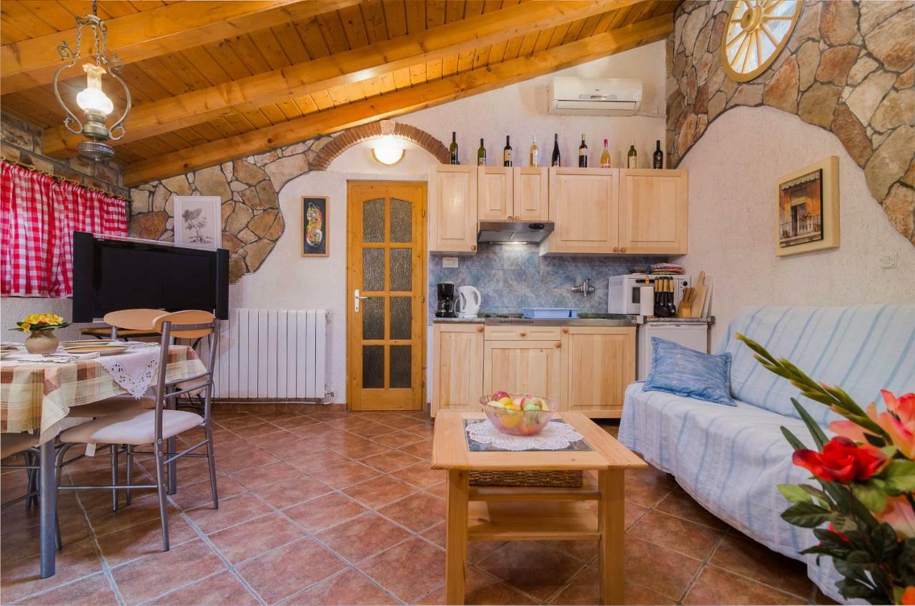 Apartments Marija & Pepa Rovinj Exterior photo